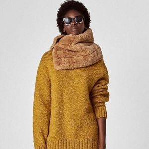 NWT Faux Fur Reversible Neck Warmer Wrap